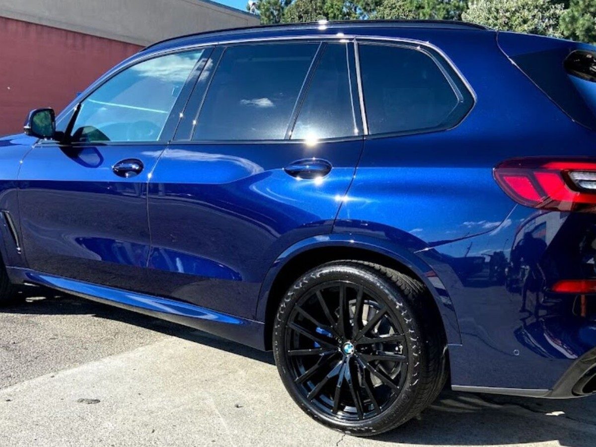 BMW X5 after detailing at Gibson
